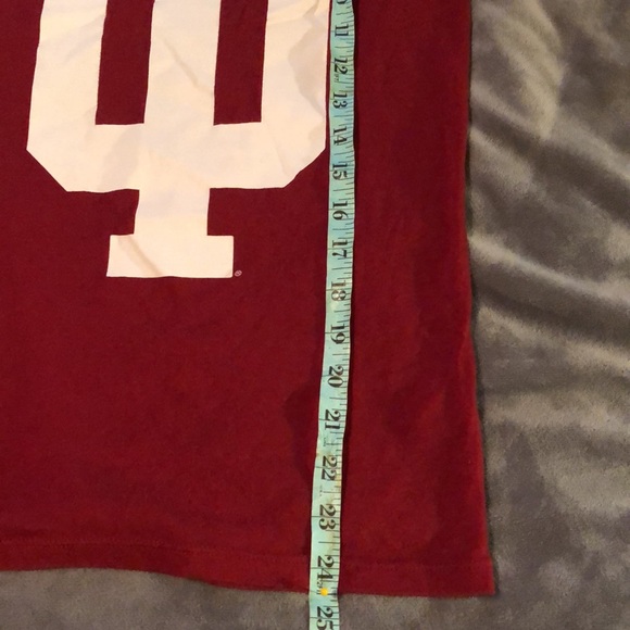 🌹 PINK VS college IU Hoosiers Small comfy tee - Picture 5 of 5